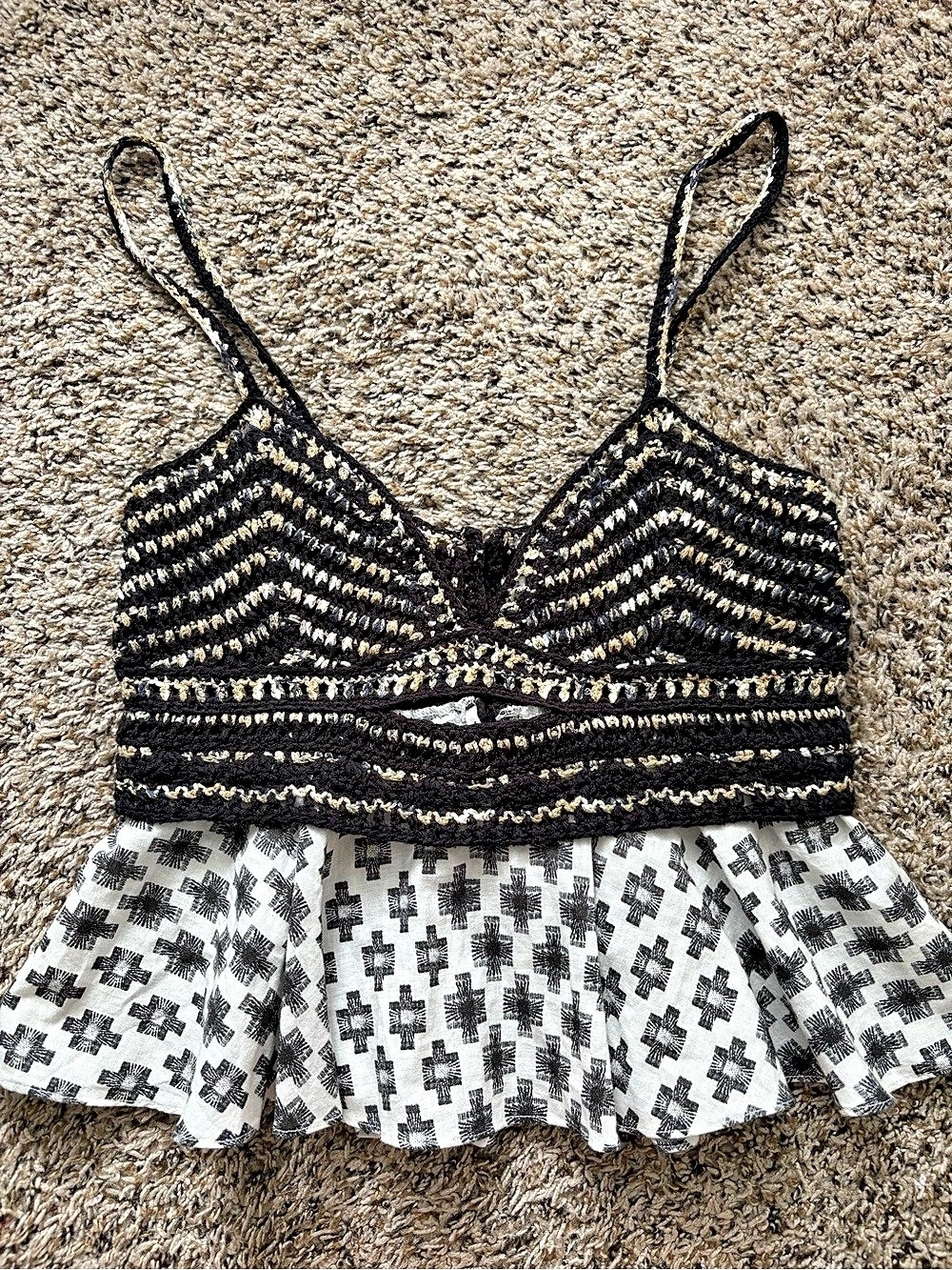 Anthropologie Geometric tank top in Black & White Size Small